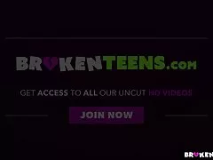 감각적인 섹에서 그녀의 부모님이 주방