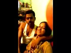 Northindian 소녀 같이 흡입하므로 bf 및 기타 친구로 기록