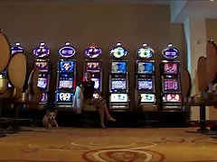 순 영 wiig (전체 정면 누드)