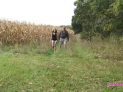 베 카 burnz-젊은 milf 알몸 하우스 클리너