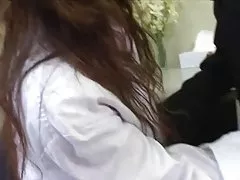 사랑스러운 전문적인 아내 strays