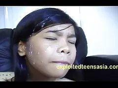 Sheila 필리핀에 있는 아마츄어 십대용 대용량 udders 우등에 얼굴입니다.