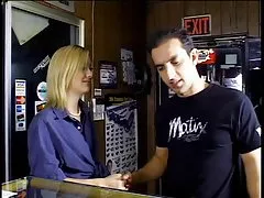 는 틴 타기 시기와 즐 우등차