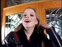 금발 놈할 준비가 되어 있어 큰 꼬