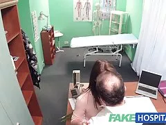 fakehospital 달콤한 의사 제공 발렌타인 꽃