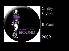 속박에 통 통한 여자