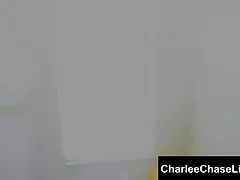 charlee 체이스 귀여운 걸 레에 다 그들의 운동 동안 카르멘