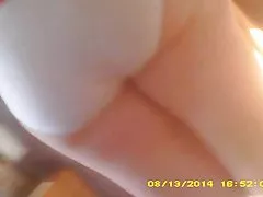 띠 아내려고 판화,지구와 샤워기