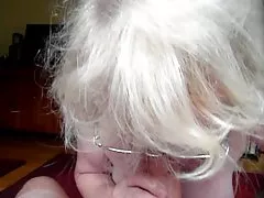 Claire knight slurping 거대한 부하 sperm