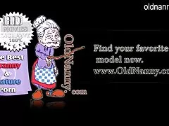 뚱보 케빈의 살빼기 작전/chubby 할머니가 되니까 그녀의 털이 음부에 의해 씻겨 caretaker