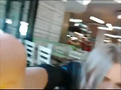 공공 1에서 벌 거 벗은