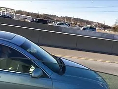 에 사로잡혀서 가사에서도 자동차