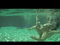 iwia와 루시 aquafun