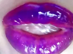 립스틱 페티쉬-보라색