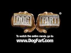 화이트 Granny 망에 의해 두 개의 흑인들을 아들 watch