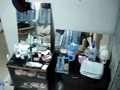 귀여운 아시아 소녀가 사랑을 형편을 누구보다도 큰 화이트 8483609000