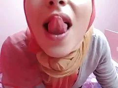 Hijab 섹시댄스 Mashallah!!