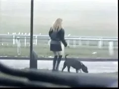 젊은 브릿 헤픈엔딩