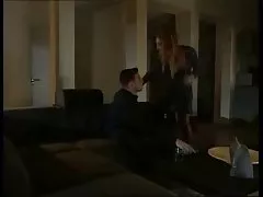 Laura 벨리니까 항문