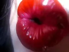 빨간 립스틱 약점