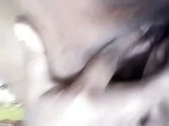 귀여운 십대의 큰 가슴과 음부 play