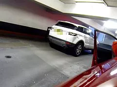 공공 주차장 upskirt 드라이버 팬티 스타킹 엉덩이 번쩍