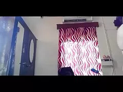 인도 세상은 달라진 것 없이 여전히 돌아 1211