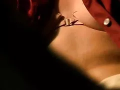 엘리 사 cuthbert 되 면 그는 토플 리스 했다 조용한 남자