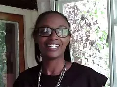 흑 단 여자 불어