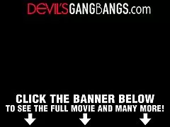 자기 어망에 3 자 지에 의해 레즈비언