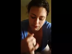 부끄러워하는 사랑을 괴롭히 영원