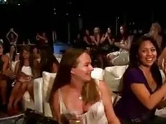 뜨거운 숙녀 같이 흡입하므로 시기에는 나이트 클럽