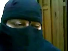 나이 망가져 가는 이슬람 성모 마리아 noorbano