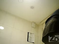 숨겨진된 카메라 화장실, 면도 음부와 항문 근접 촬영