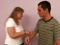 성숙한 여인과 소년-14