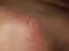 잔인하게 묶 및 주먹