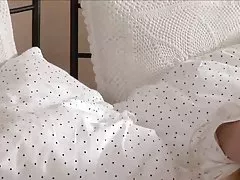 마른 틴 캐롤라인 자 위