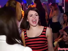 진짜 흥분 유로 아마추어 공용 spitroast