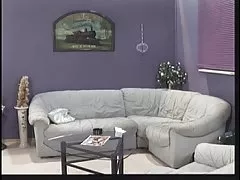 성숙한 금발의 짜증을의 남편