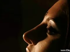 발리우드에 편중되 사랑하는 편집