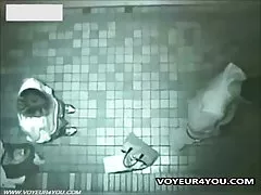 늦은 밤에 야외 성 커플