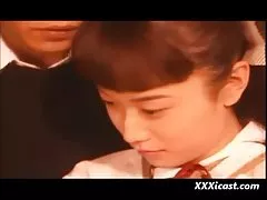 아시아 schoolgirl 물과 밧줄 속박