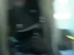 소녀는 러시아 하이틴에서 공공 버스