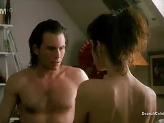 마리사 토 메이 누드-길된 마음