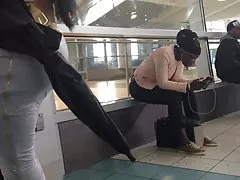 거품 엉덩이 치마 공개 4