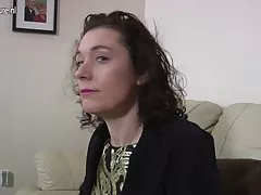 소파에 다 일와 영국 어머니