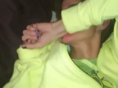 Quickie 여자 친구를 가진 스키니 아내가