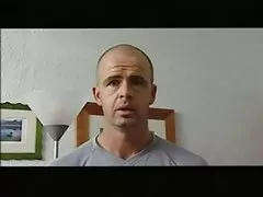 성숙한 돈 instructs 그녀의 새로운 종