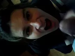 섹시한중년여성의 얼굴만 가정에서 목표