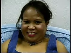 Asiya 말레이어와 그녀의 BF